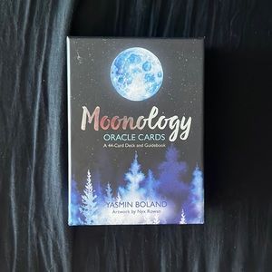 Moonology Oracle cards